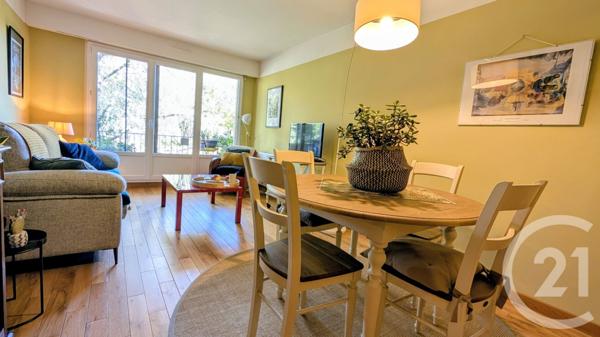 Appartement F2 à vendre  2 pièces - 64,80 m2 AUBENAS - 07
