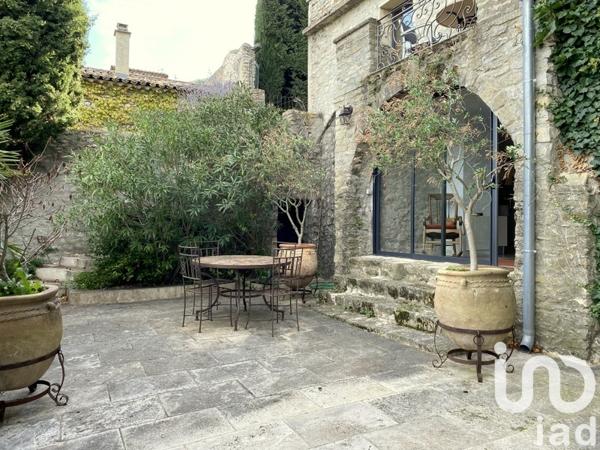 Maison à vendre 6 pièces 157 m² Vaison-la-Romaine