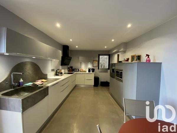 Maison à vendre 6 pièces 157 m² Vaison-la-Romaine