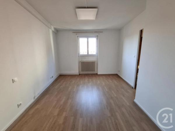 Appartement F4 à vendre  4 pièces - 150,51 m 2   CASTRES  - 81