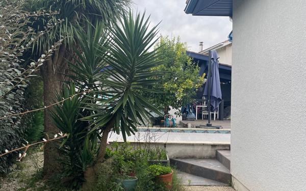 Maison à louer    5 pièces •  Anglet