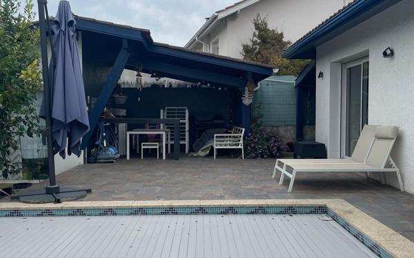 Maison à louer    5 pièces •  Anglet