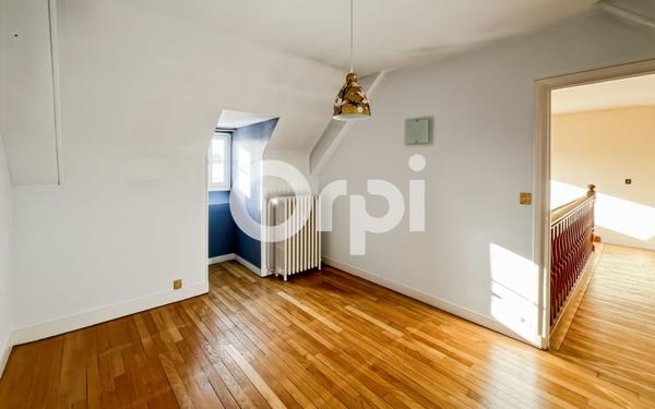 Appartement à vendre    5 pièces • 108,64 m2 Mantes-la-Jolie