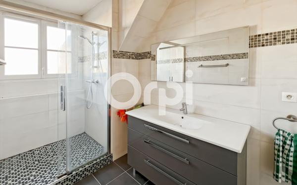 Appartement à vendre    5 pièces • 108,64 m2 Mantes-la-Jolie