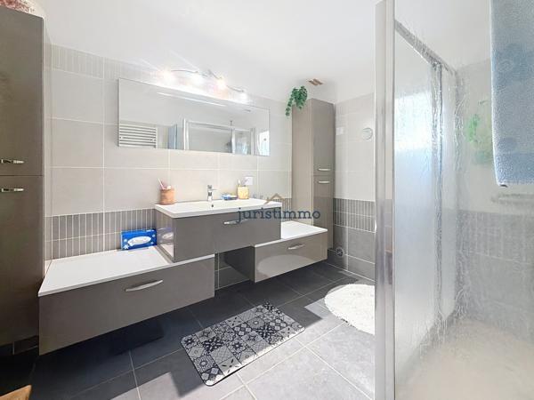 Saint-Romain-en-Viennois (84110) ENSEMBLE IMMOBILIER de 470 m2 habitables AVEC GITES-PISCINE- à 5 Min de VAISON-LA-ROMAINE