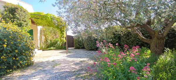 Saint-Romain-en-Viennois (84110) ENSEMBLE IMMOBILIER de 470 m2 habitables AVEC GITES-PISCINE- à 5 Min de VAISON-LA-ROMAINE