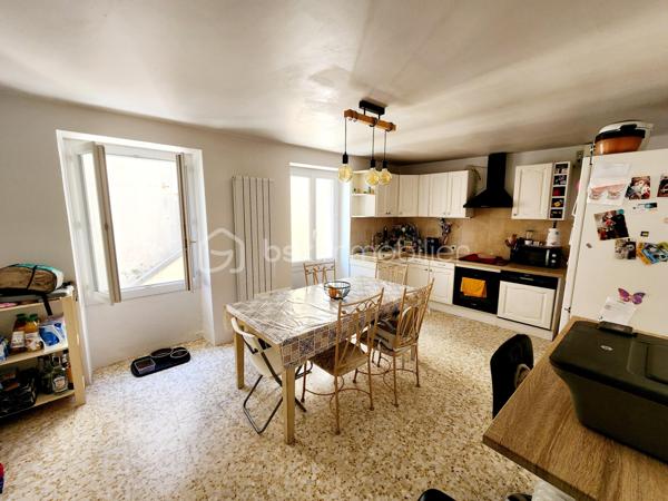 Maison de village de 80 m²