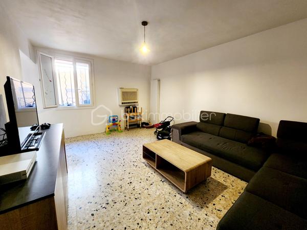 Maison de village de 80 m²