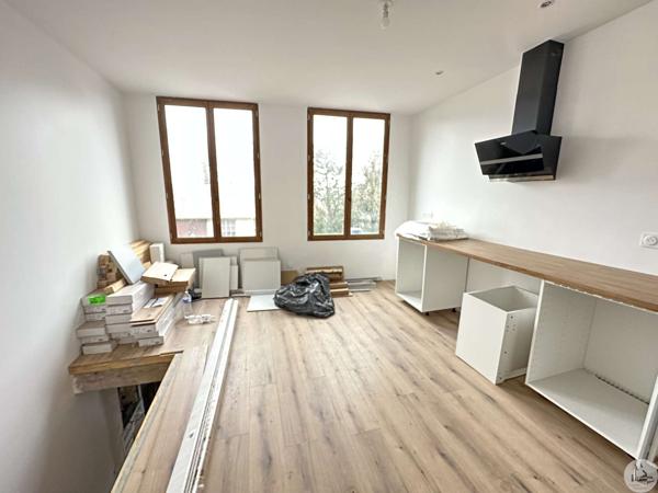 Maison de village avec garage