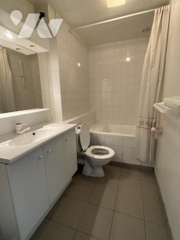 PLOEMEUR - LE FORT BLOQUÉ - Maison de plain pied de 77m² avec dépendance de 20m² la plage à pied