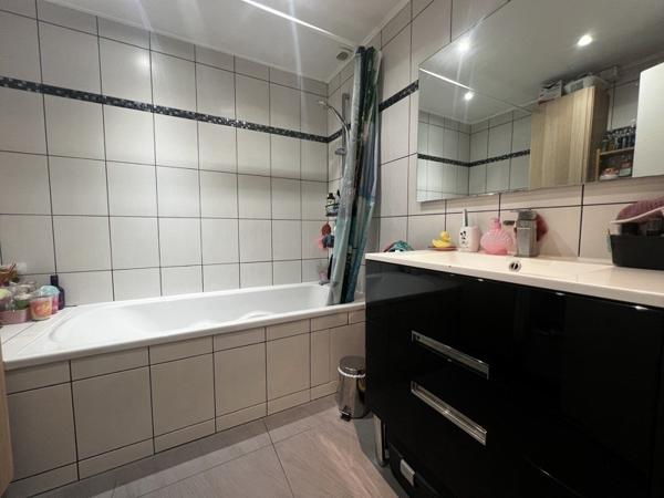 Appartement 140 000 € Meulan-en-Yvelines 4 p 74,1 m² DPE D