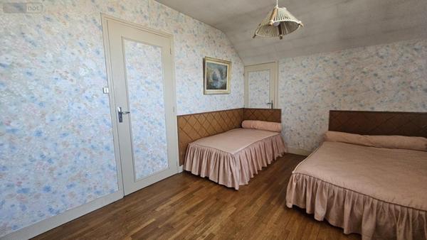 Maison individuelle à vendre à Bressuire dans les Deux-Sèvres (79300), ref : 79025-292-79025