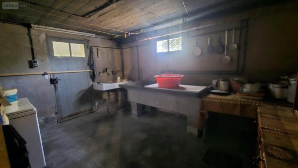 Maison individuelle à vendre à Bressuire dans les Deux-Sèvres (79300), ref : 79025-292-79025