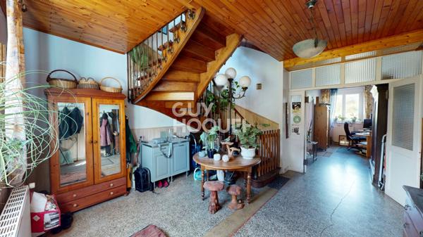 Demeure Bethonvilliers 7 pièces 217 m2