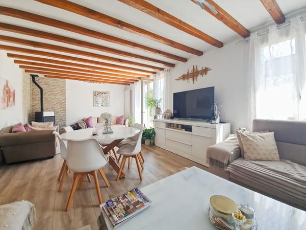 Maison Meulan En Yvelines 7 pièces 172 m² sous sol total, piscine, 850 m² de parcelle