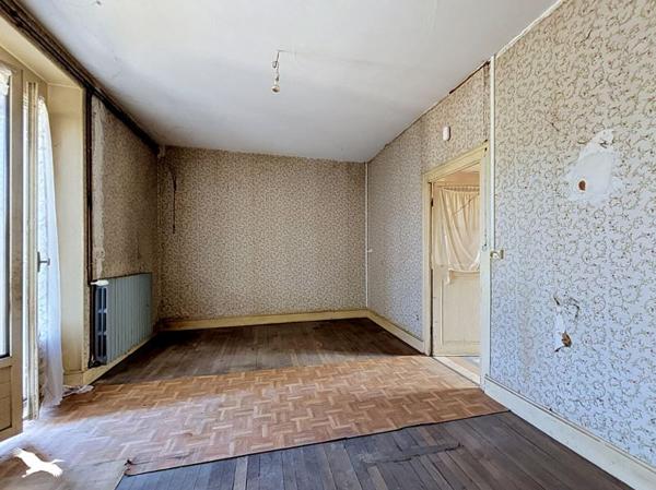 Maison 45 000 € Lunery 3 p 69 m² DPE E