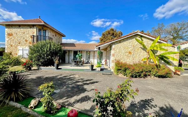 Maison à vendre    5 pièces •  Cazères-sur-l'Adour