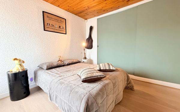 Maison à vendre    5 pièces •  Cazères-sur-l'Adour