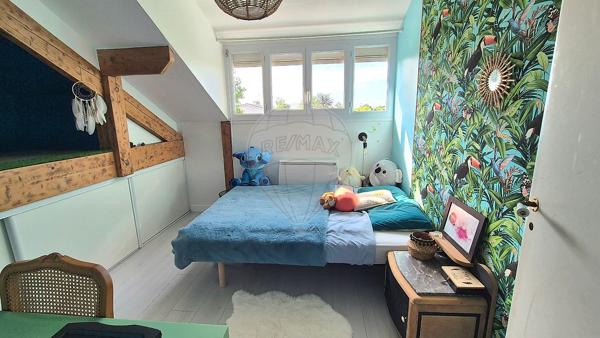 Maison 5 chambre(s) à vendre - Saint-Jean-d'Illac, Gironde - 33
