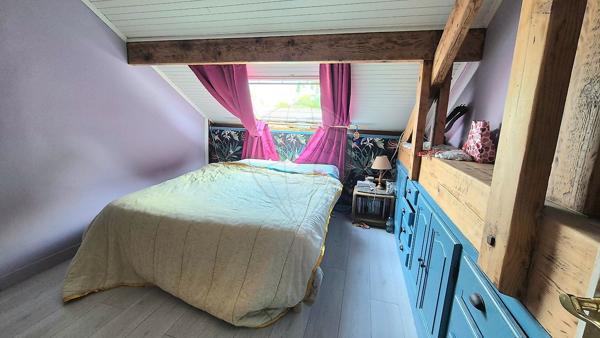 Maison 5 chambre(s) à vendre - Saint-Jean-d'Illac, Gironde - 33