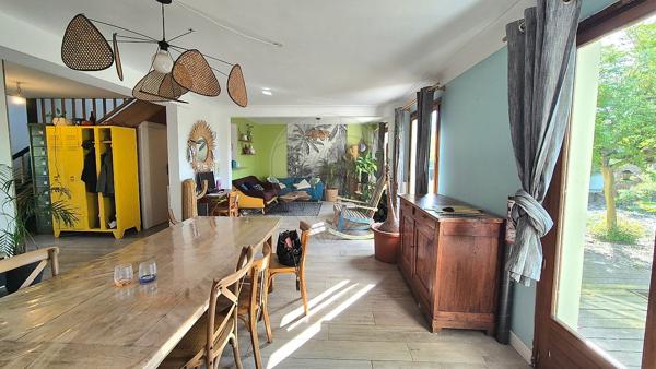 Maison 5 chambre(s) à vendre - Saint-Jean-d'Illac, Gironde - 33