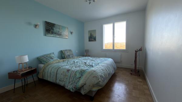 Vézelay (89450) Propriété située dans le Vézelien avec un jardin clos d'environ 2, 5 hectares au prix de 275 600 € F.A.I.