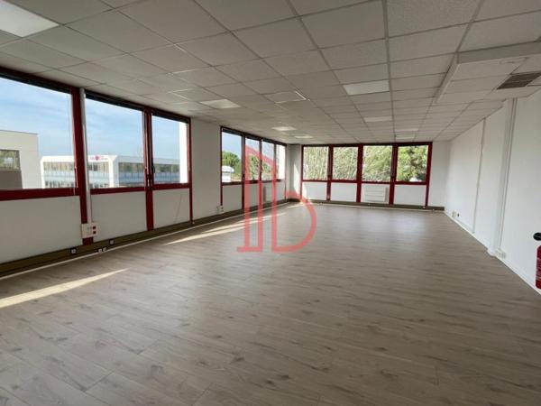 Bureau de 341 m² à vendre à Bordeaux Sud-Ouest