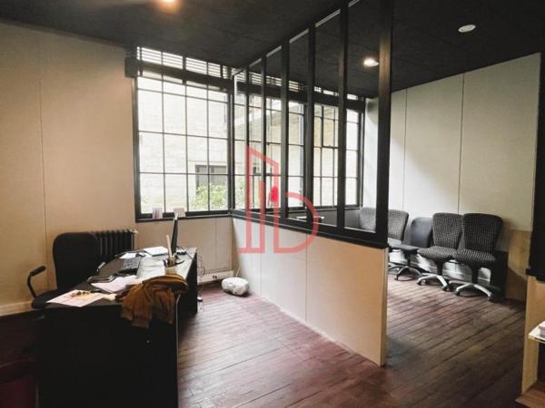 Bureau de 208 m² à vendre à Bordeaux Chartrons