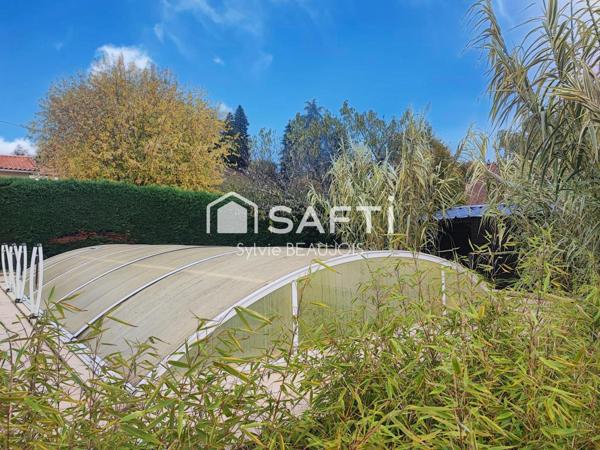 Plain-pied avec piscine, jardin et double garage