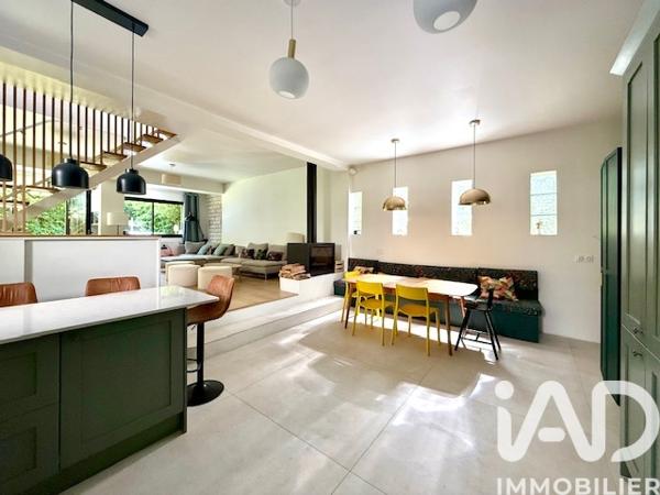 Maison à vendre 5 pièces 107 m² Garches