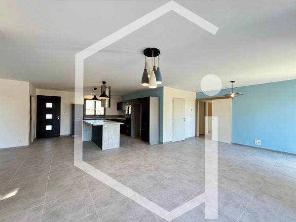 Maison contemporaine à 10 minutes de Cosne-sur-Loire
