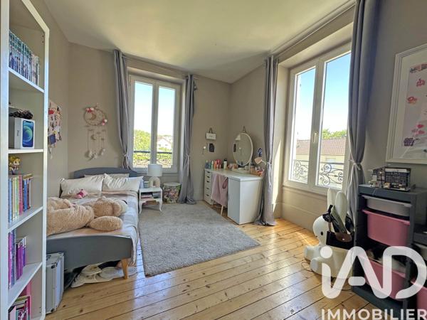 Maison à vendre 8 pièces 166 m² Triel-sur-Seine