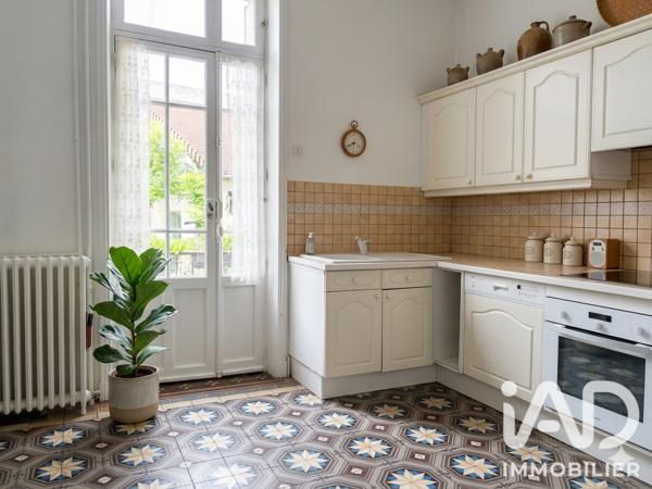 Maison à vendre 13 pièces 300 m² Clermont-Ferrand