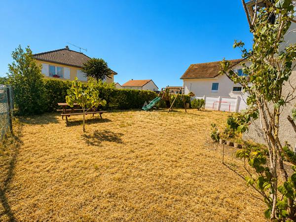 Maison Triel Sur Seine 6 pièce(s) 100 m2 367 500 € **  - Référence  1822