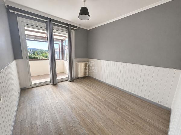 Maison Triel Sur Seine 6 pièce(s) 100 m2 367 500 € **  - Référence  1822