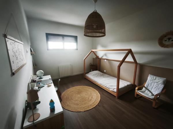 MAISON CONTEMPORAINE RÉCENTE – PRÊTE À VIVRE – ROUTOT