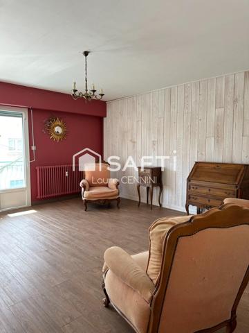 VALRÉAS, 84600 Enclave des Papes