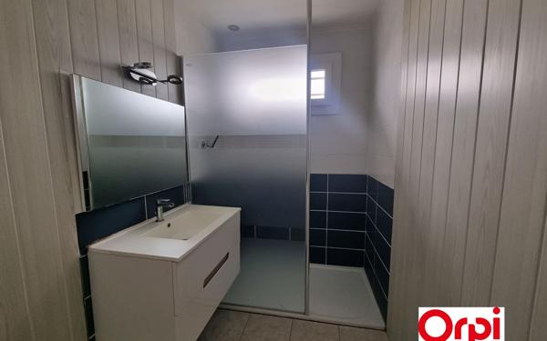 Maison à vendre    5 pièces • 99 m2 Neuilly-Saint-Front