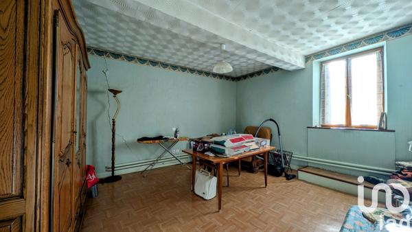 Maison à vendre 8 pièces 230 m² Saint-Léger-Magnazeix