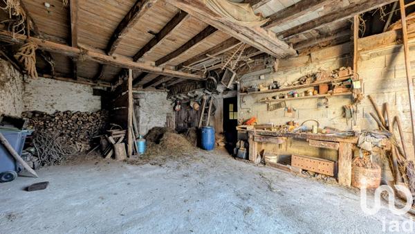 Maison à vendre 8 pièces 230 m² Saint-Léger-Magnazeix