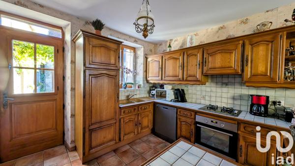 Maison à vendre 8 pièces 230 m² Saint-Léger-Magnazeix