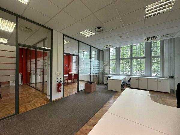 BUREAUX à LOUER de 455 m²
