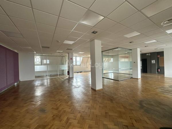 BUREAUX à LOUER de 455 m²