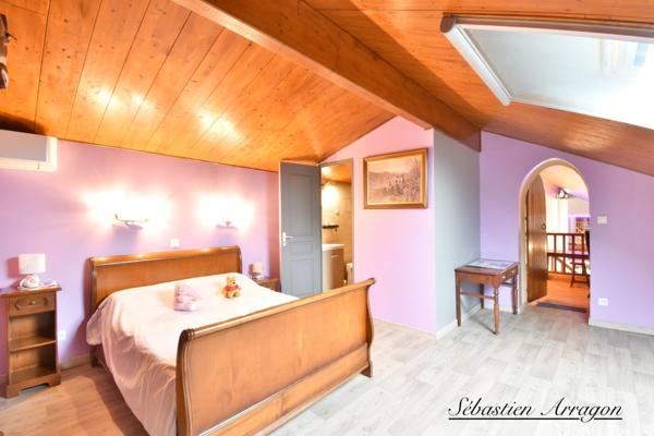 Propriete en pierre à vendre 8 pièces CANCON (47)