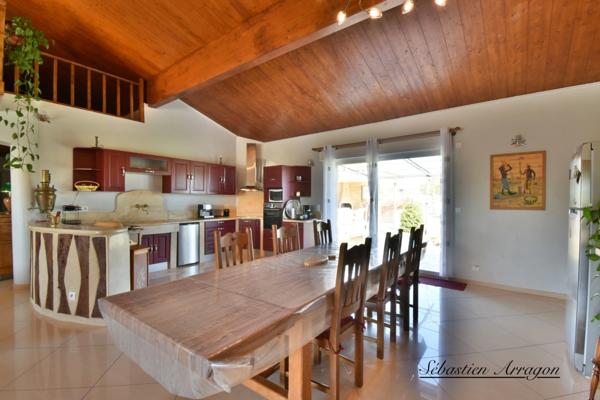 Propriete en pierre à vendre 8 pièces CANCON (47)