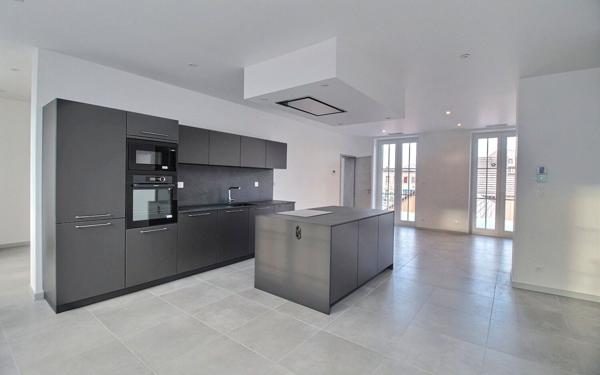 Appartement à louer    5 pièces •  Neuf-Brisach