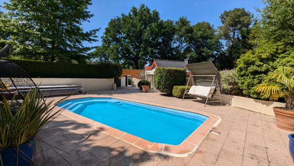 Superbe villa contemporaine dans un parc arboré de plus de 2 hectares  Camors (56)