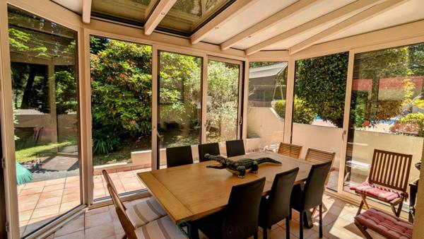 Superbe villa contemporaine dans un parc arboré de plus de 2 hectares  Camors (56)