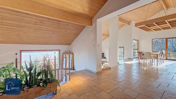 Maison d'architecte T8 avec vue exceptionnelle , terrasse, garage