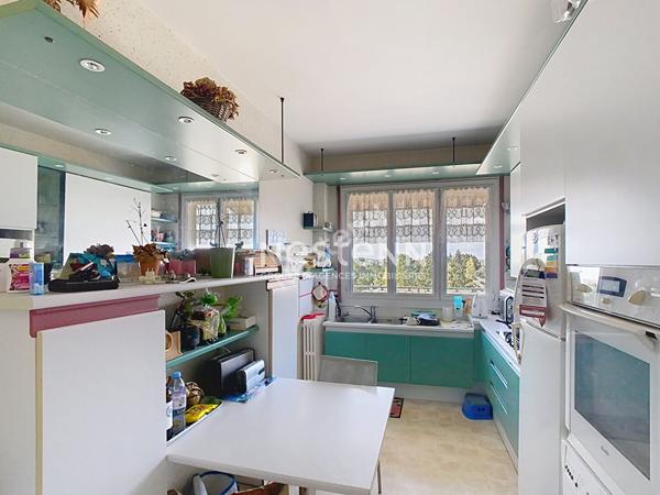 Appartement à Avrillé au Val d'Or -T4 - Garage - Cave Balcons